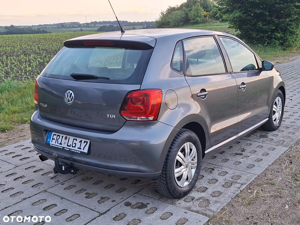 Volkswagen Polo 1.6 TDI DPF Highline - 4
