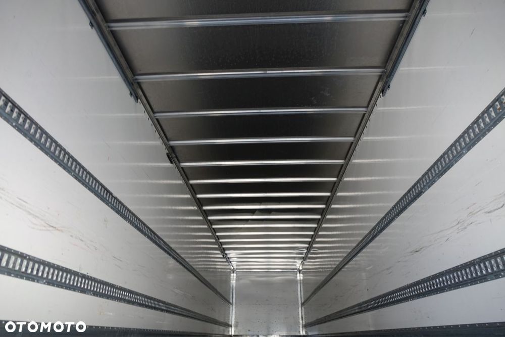 Fruehauf KONTENER / FURGON / OSIE SAF / ROLETA / OŚ PODNOSZONA / PODŁOGA SZYNA-DESKA - 25