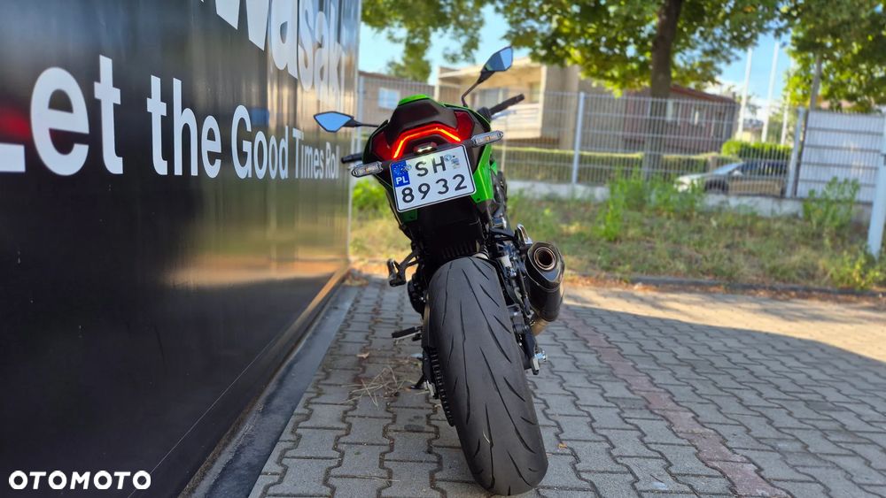 Kawasaki Z 900 - 16