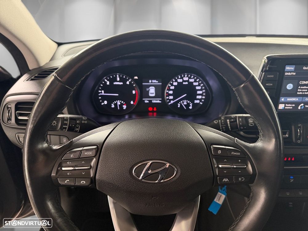 Hyundai i30 1.6 CRDI STyle Plus - 6