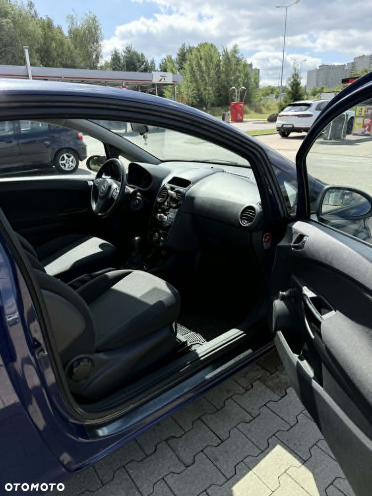 Opel Corsa 1.2 16V (ecoFLEX) Edition - 4