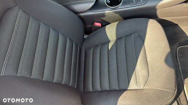Ford Mondeo 2.0 TDCi STart-Stopp Trend - 27