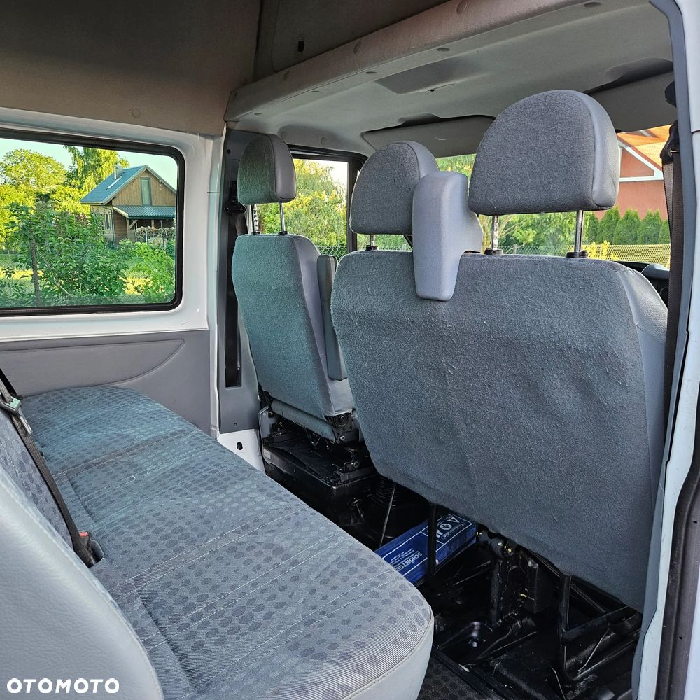 Ford Transit - 16