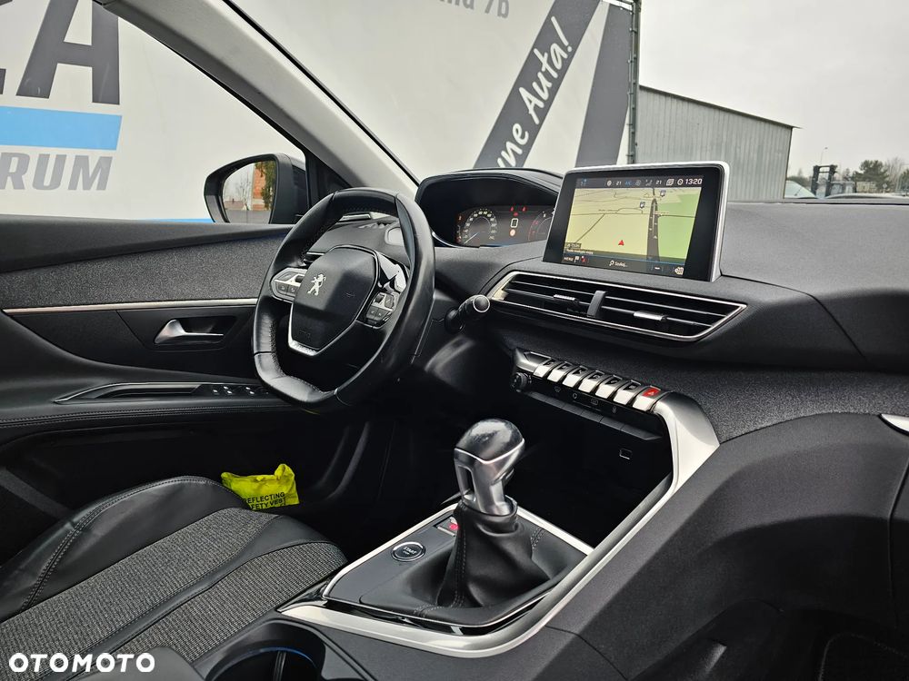 Peugeot 3008 PureTech 130 Stop & Start GPF Allure - 13