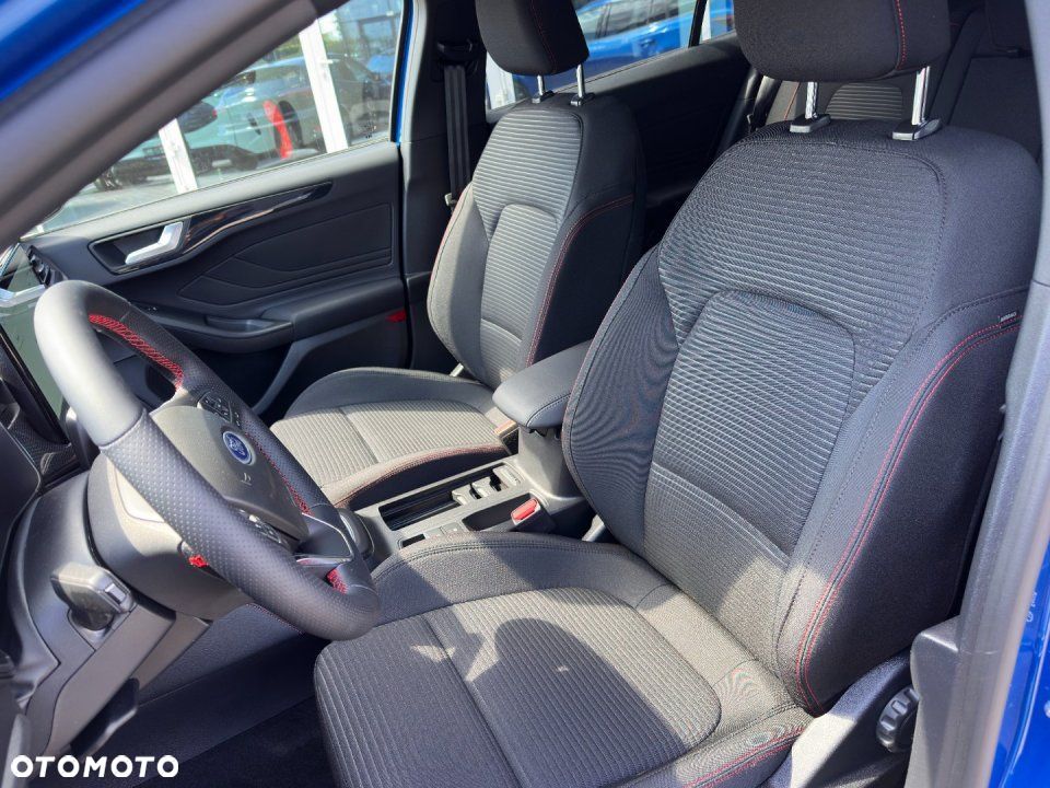 Ford Focus - 13