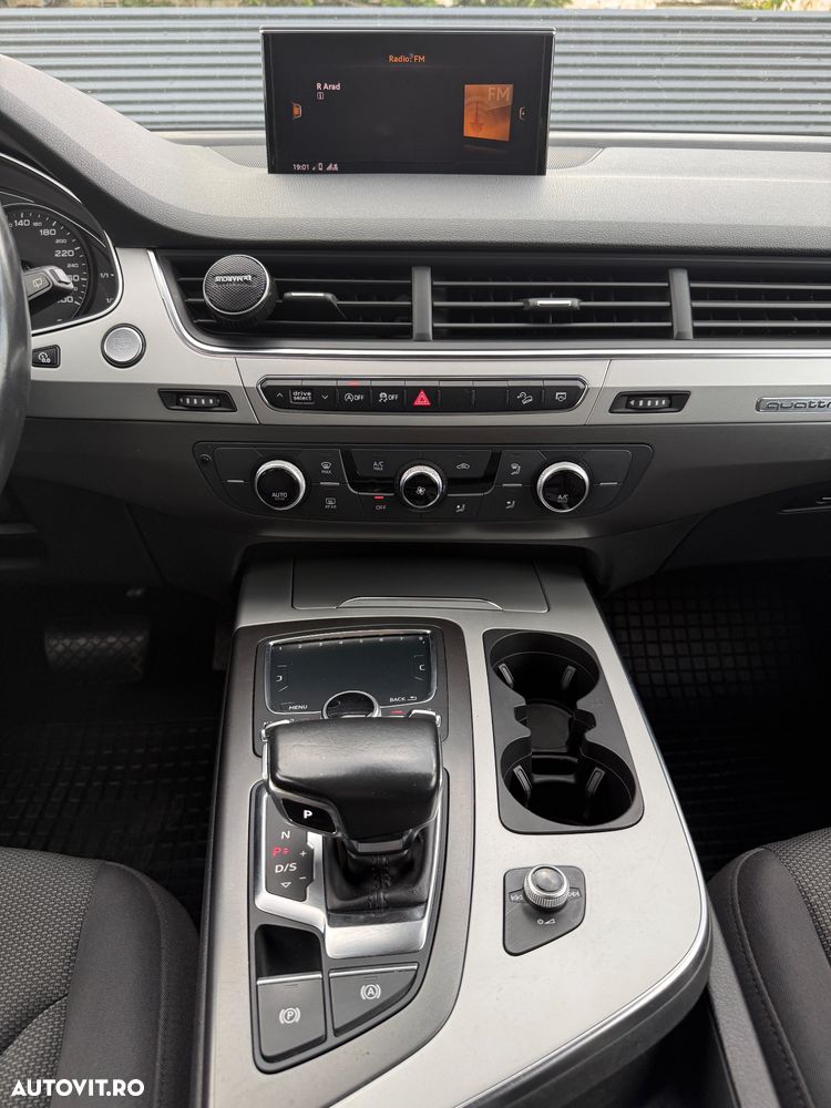 Audi Q7 - 8