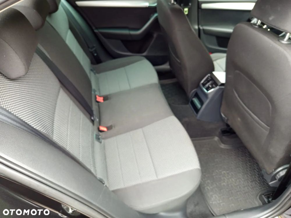 Skoda Octavia 1.2 TSI Active DSG - 38