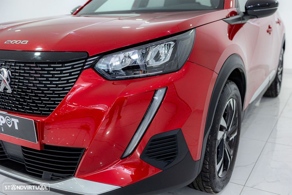 Peugeot 2008 1.2 PureTech Allure Pack - 6