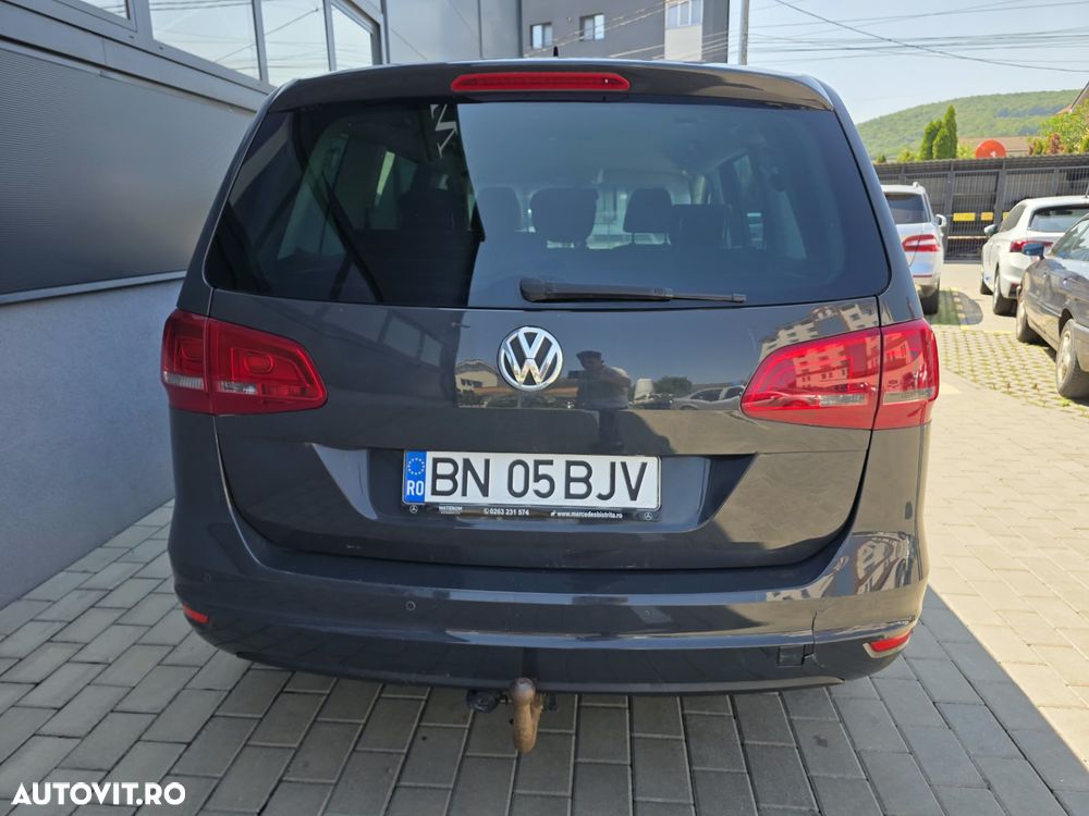 Volkswagen Sharan 2.0 TDI DSG Blue Motion Comfortline - 8