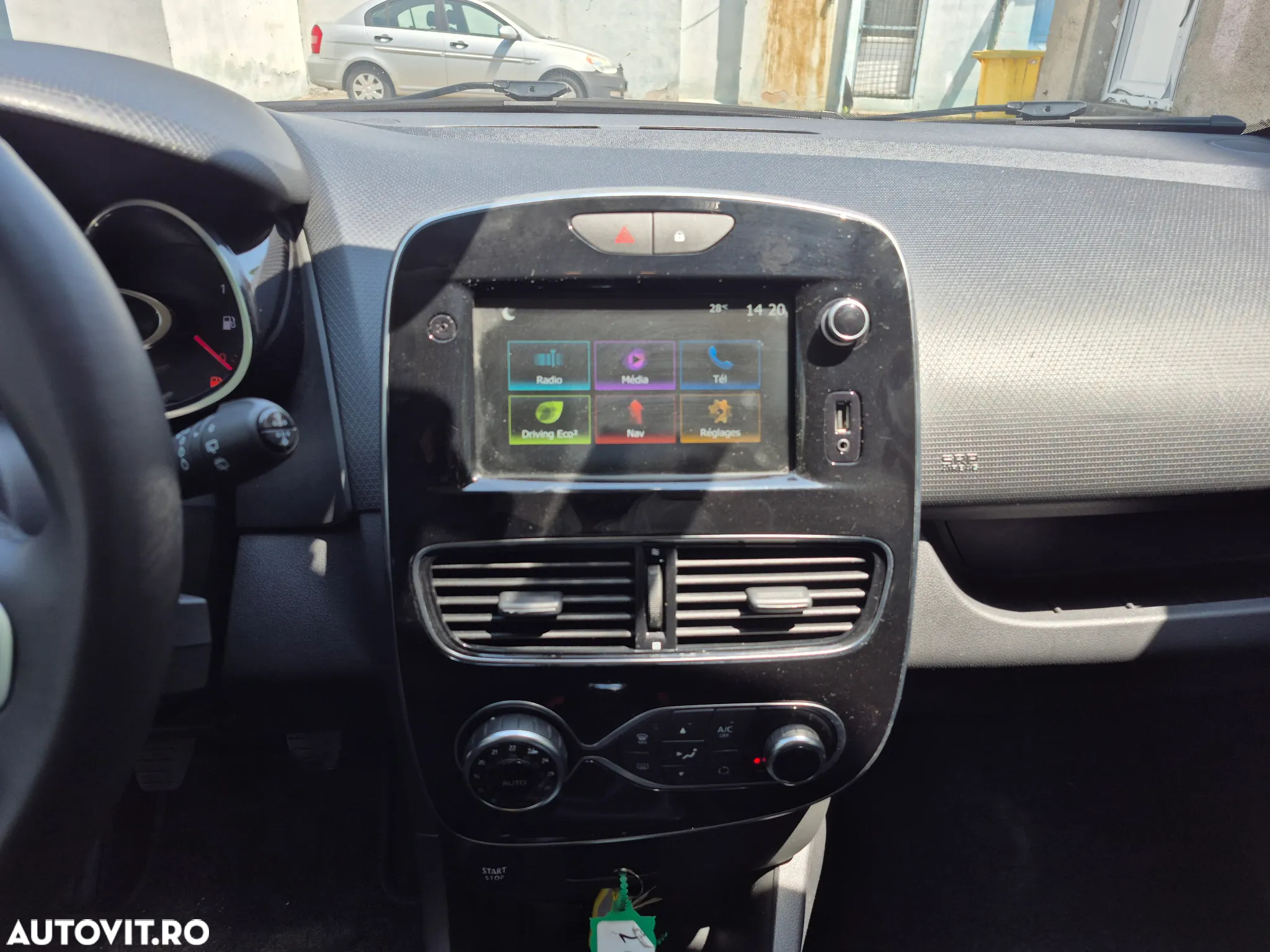Renault Clio (Energy) TCe 90 Start & Stop LIMITED - 18