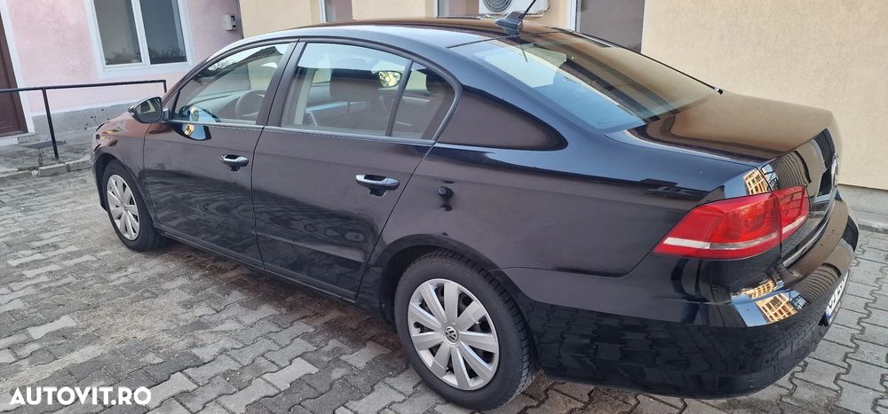 Volkswagen Passat 2.0TDI Comfortline DPF DSG - 3