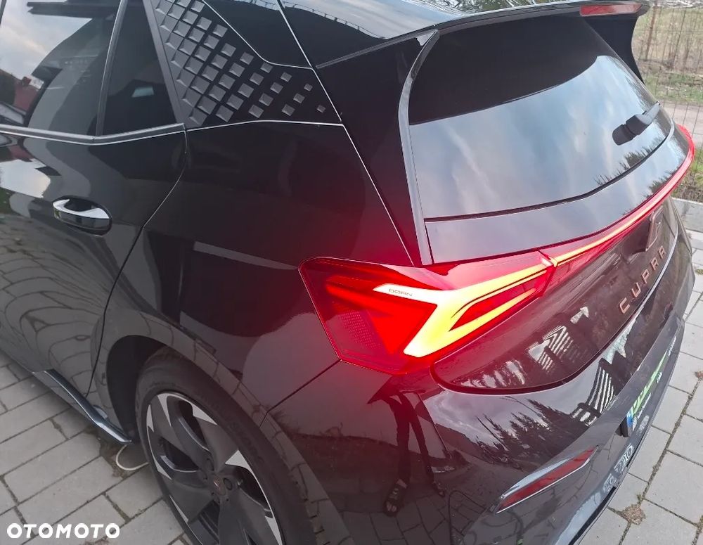 Cupra Born - 12