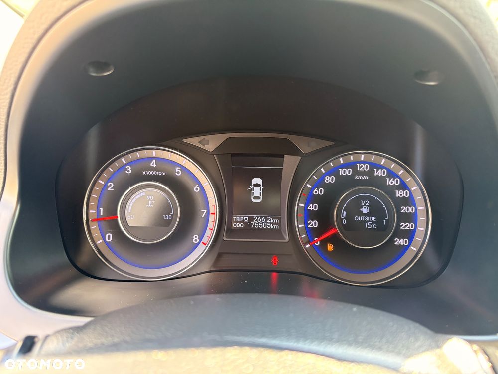 Hyundai i40 2.0 Premium - 33