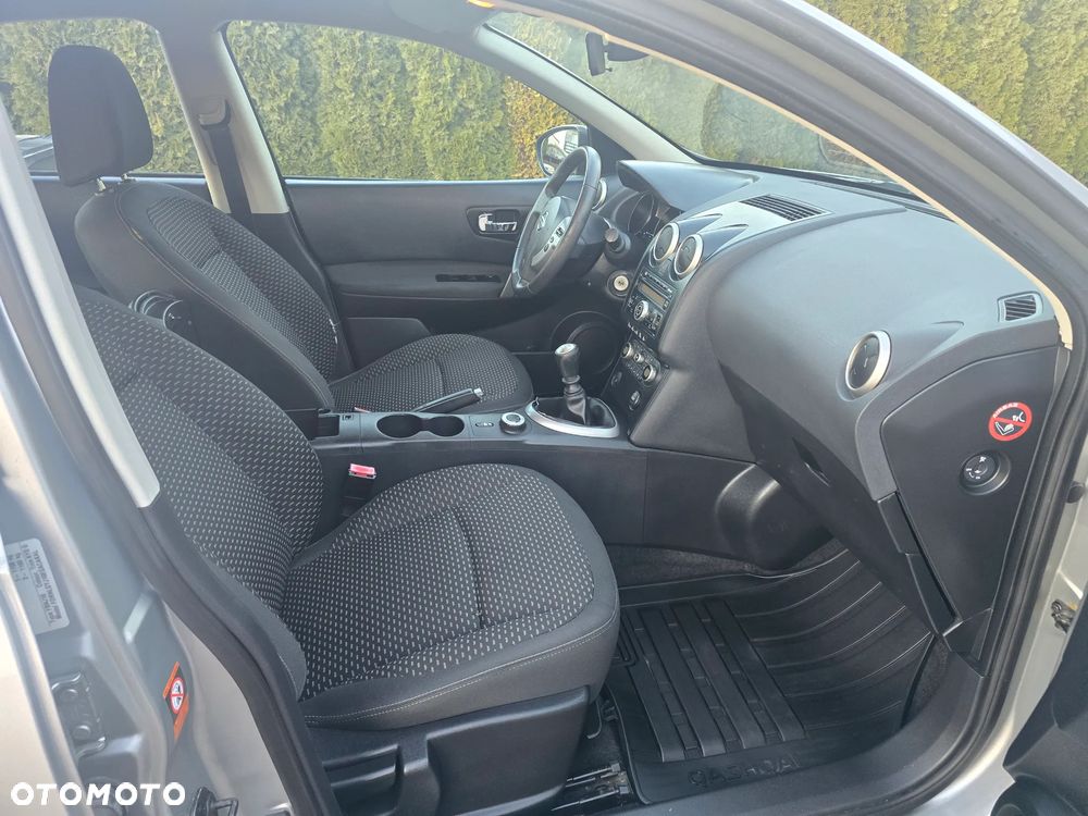 Nissan Qashqai 2.0 4 x 4 visia - 7