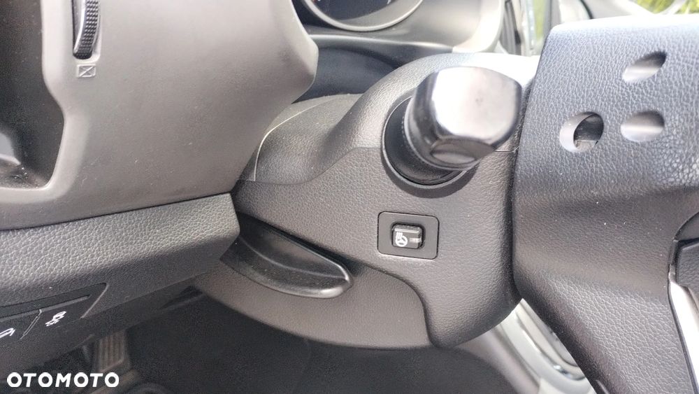 Kia Sportage - 8