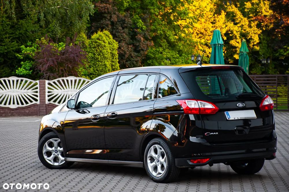 Ford Grand C-MAX - 3