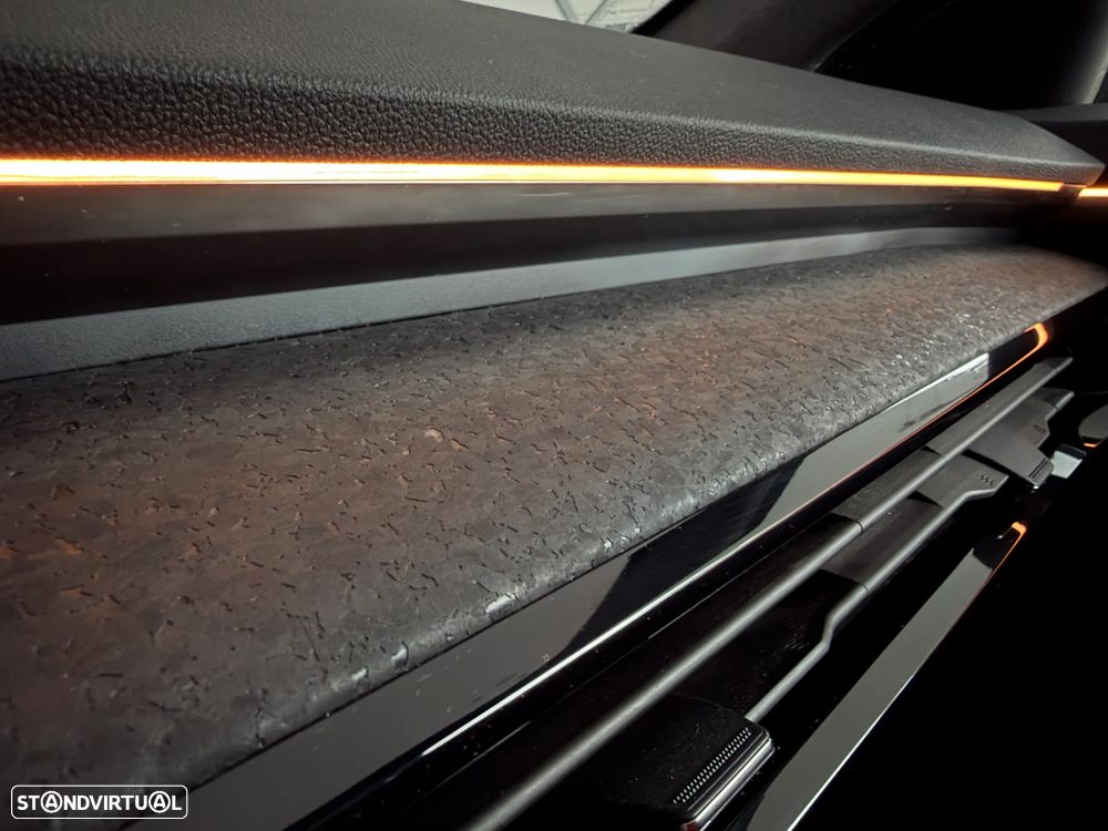 Renault Rafale 1.2 Full Hybrid E-Tech Techno - 36