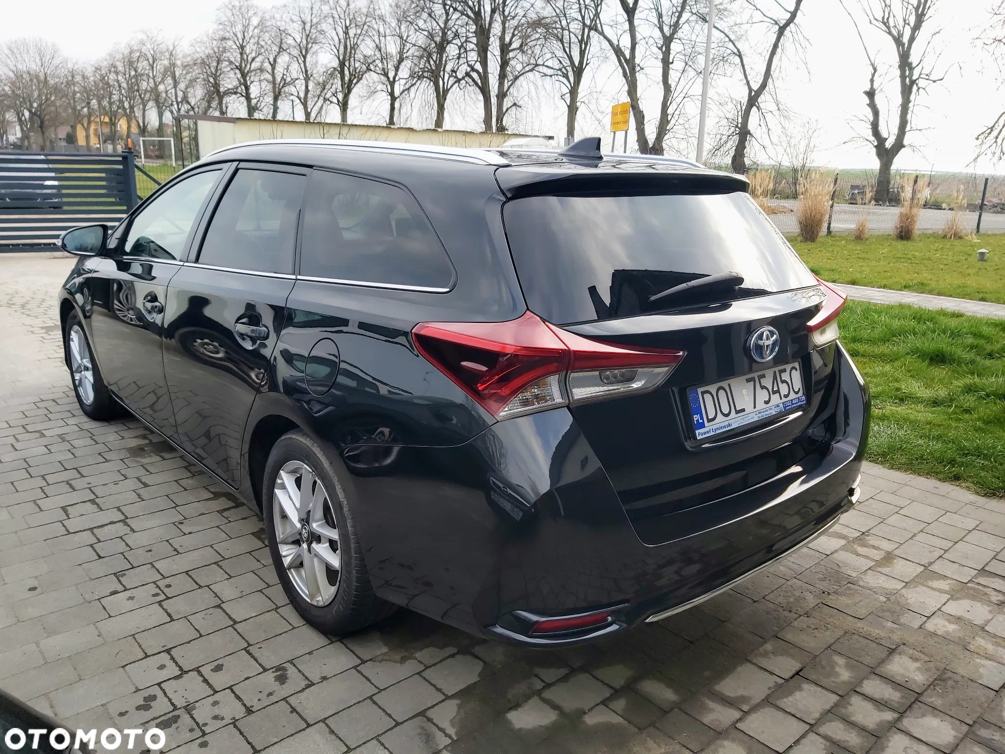 Toyota Auris 1.8 VVT-i Hybrid Automatik Executive - 13