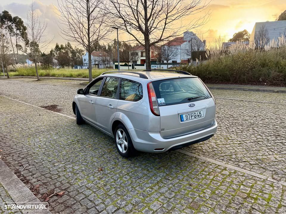 Ford Focus SW 1.6 TDCi Titanium - 3