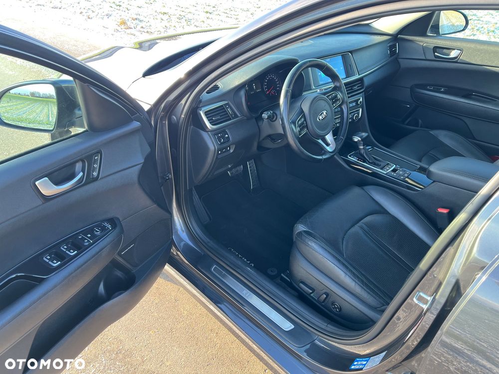 Kia Optima 1.7 CRDI XL DCT - 6