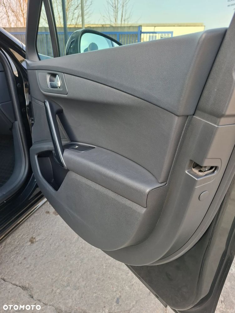 Peugeot 508 2.0 BlueHDi Allure S&S - 25