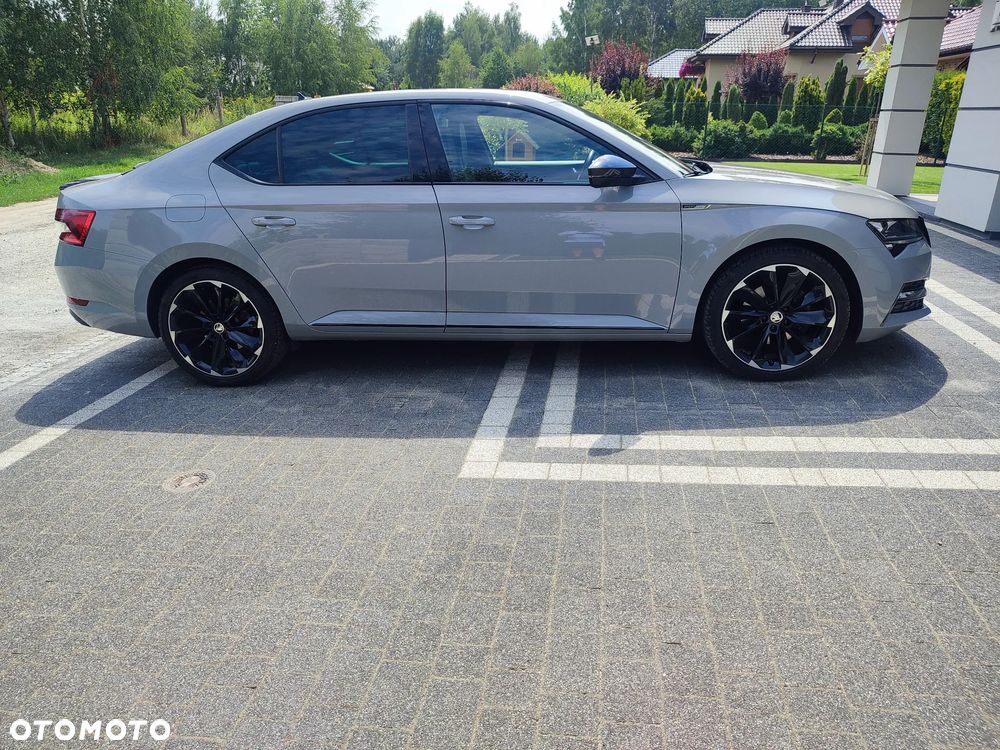 Skoda Superb 2.0 TDI SCR 4x4 Sportline DSG - 15