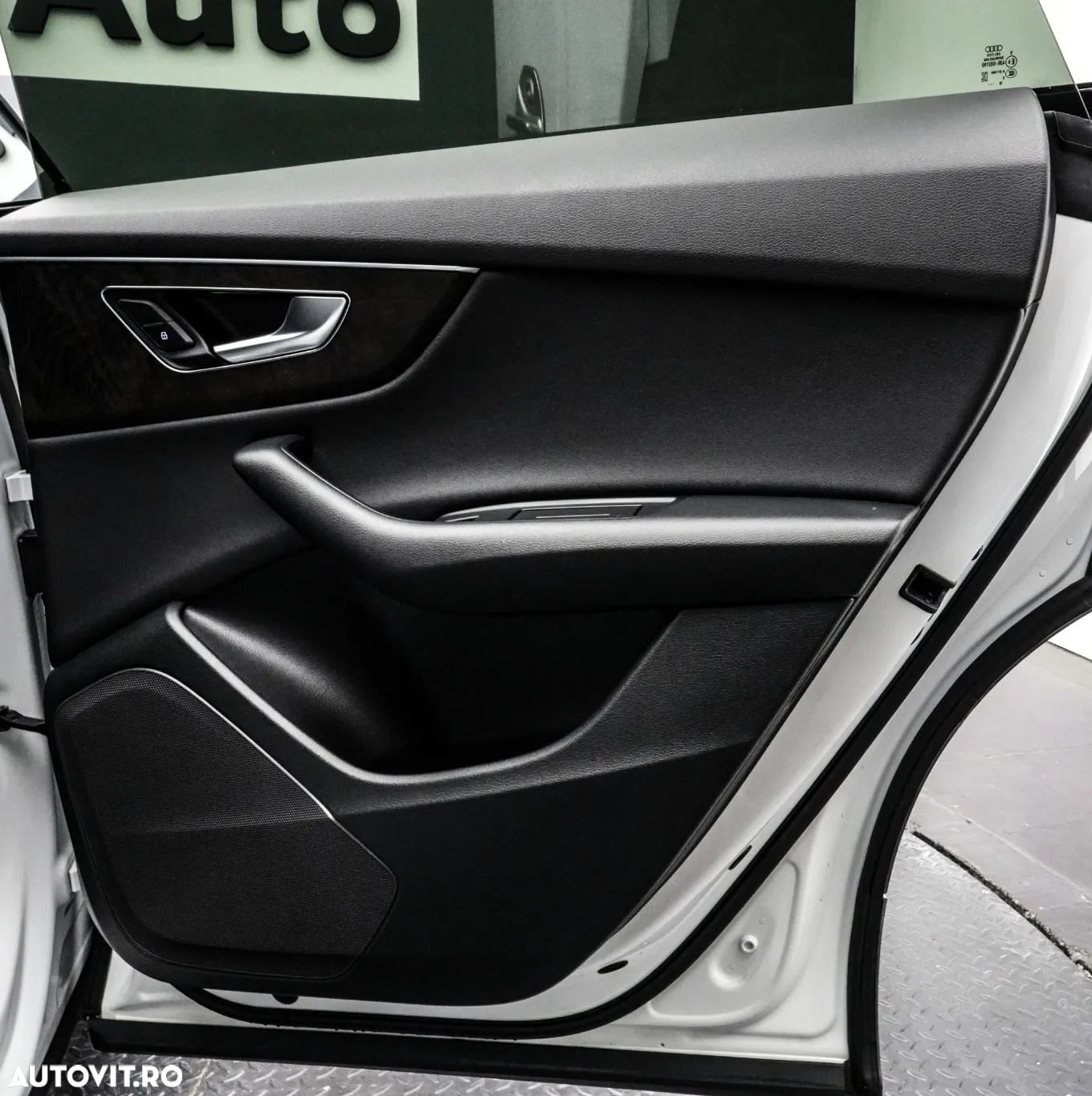 Audi Q8 3.0 55 TFSI quattro Tiptronic MHEV - 27