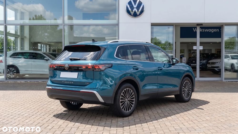 Volkswagen Tiguan 1.5 eTSI Elegance DSG - 6
