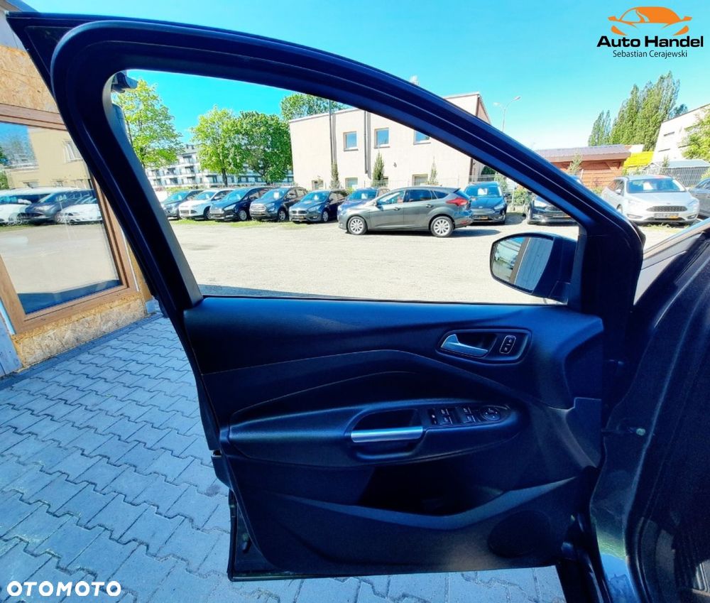 Ford Kuga 1.5 EcoBoost 2x4 ST-Line - 41