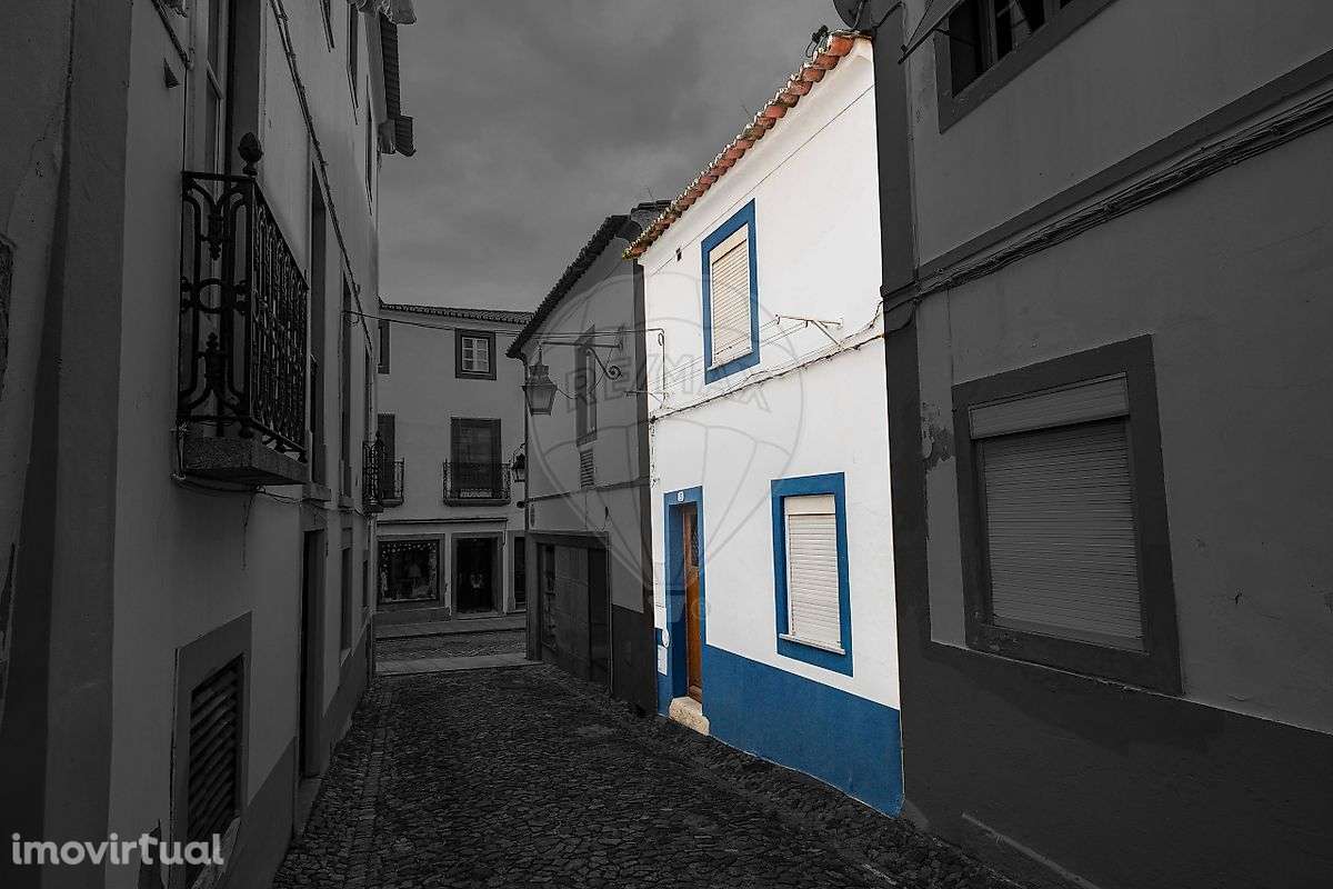 Moradia T2 para venda - Grande imagem: 2/24
