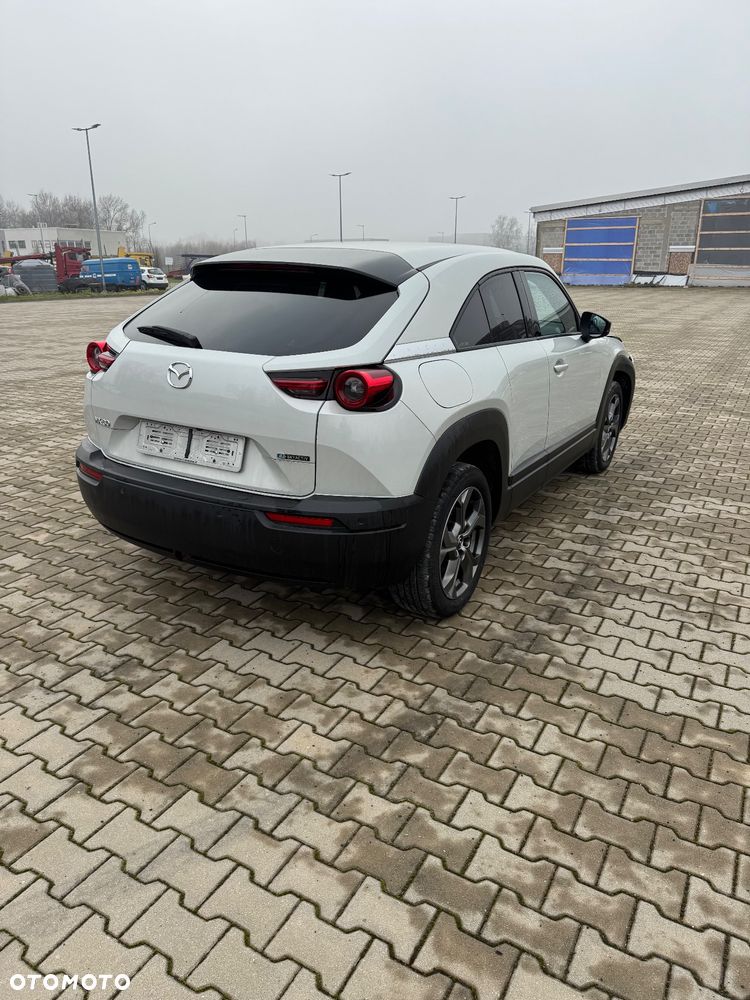 Mazda MX-30 e-SKYACTIV - 5