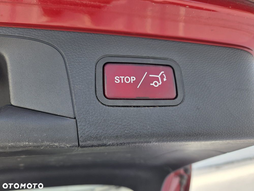 Mercedes-Benz GLC - 22