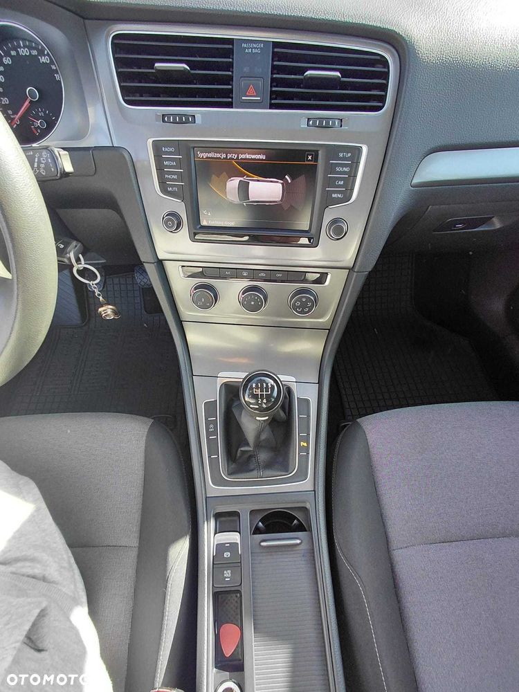 Volkswagen Golf Variant - 5