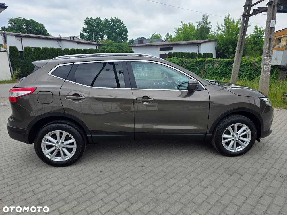 Nissan Qashqai 1.6 DIG-T N-Connecta - 38