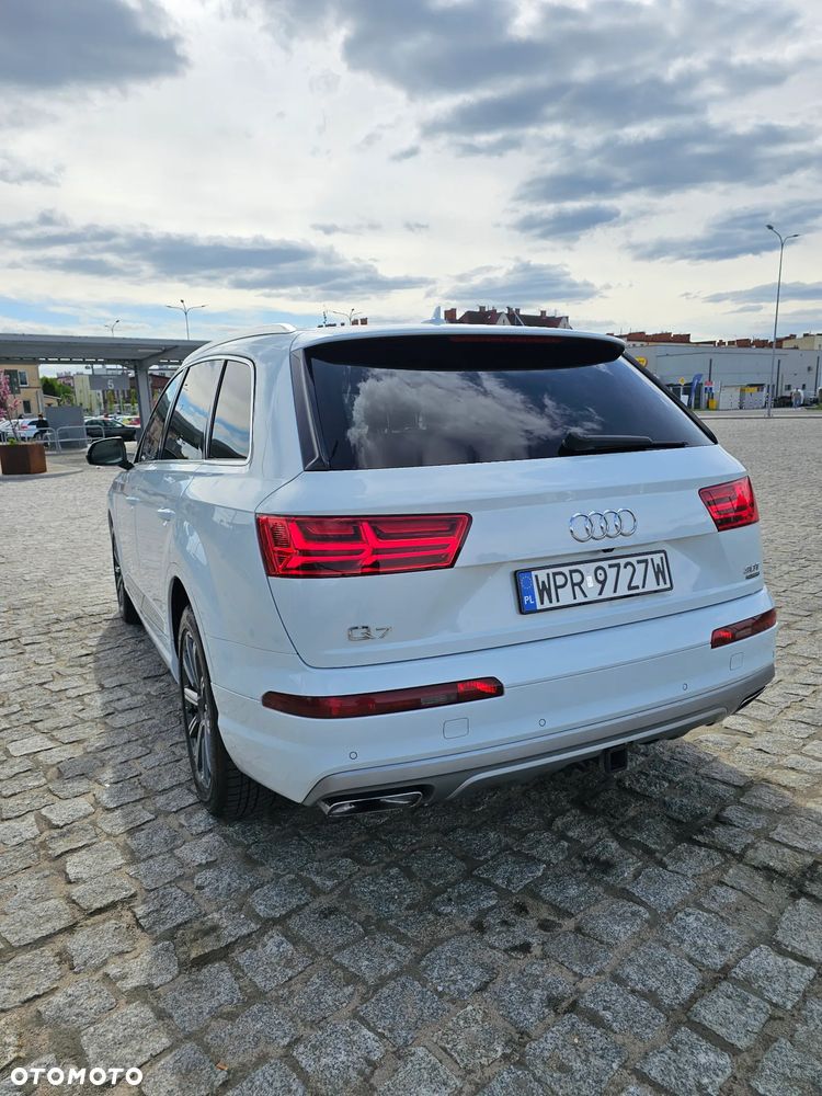 Audi Q7 3.0 TFSI Quattro Tiptronic - 10