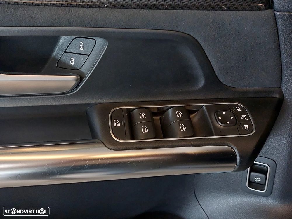 Mercedes-Benz GLA 180 d AMG Line - 14