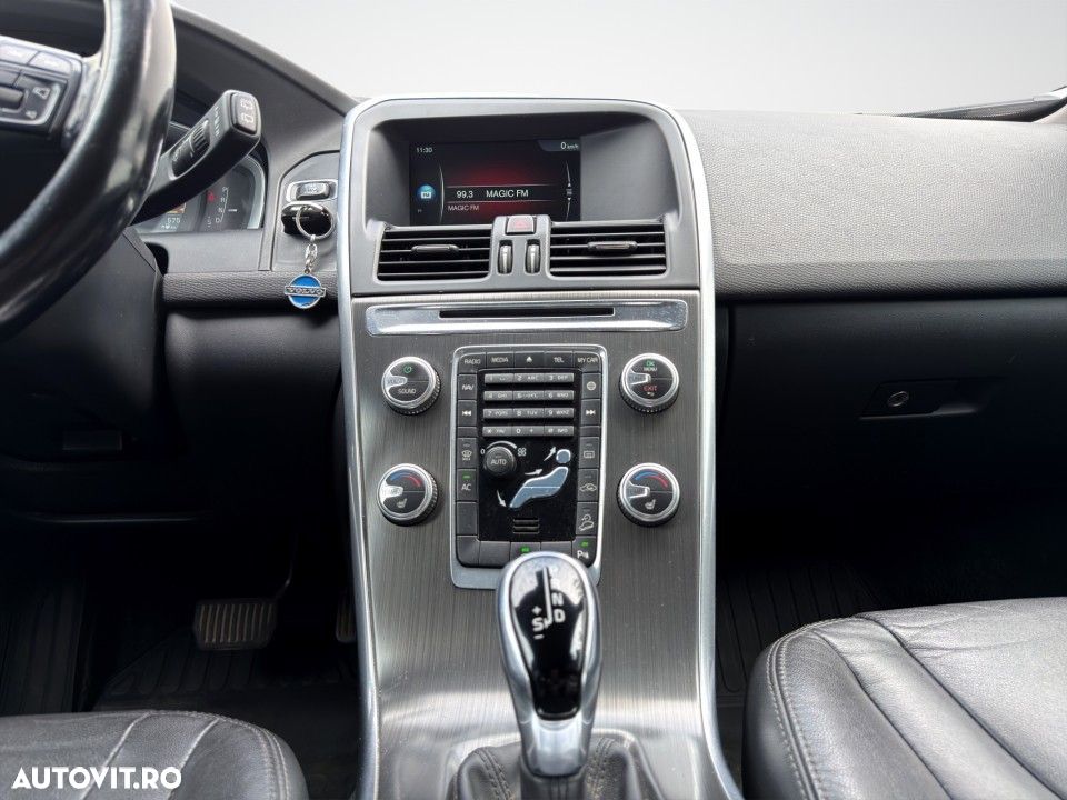 Volvo XC 60 - 18