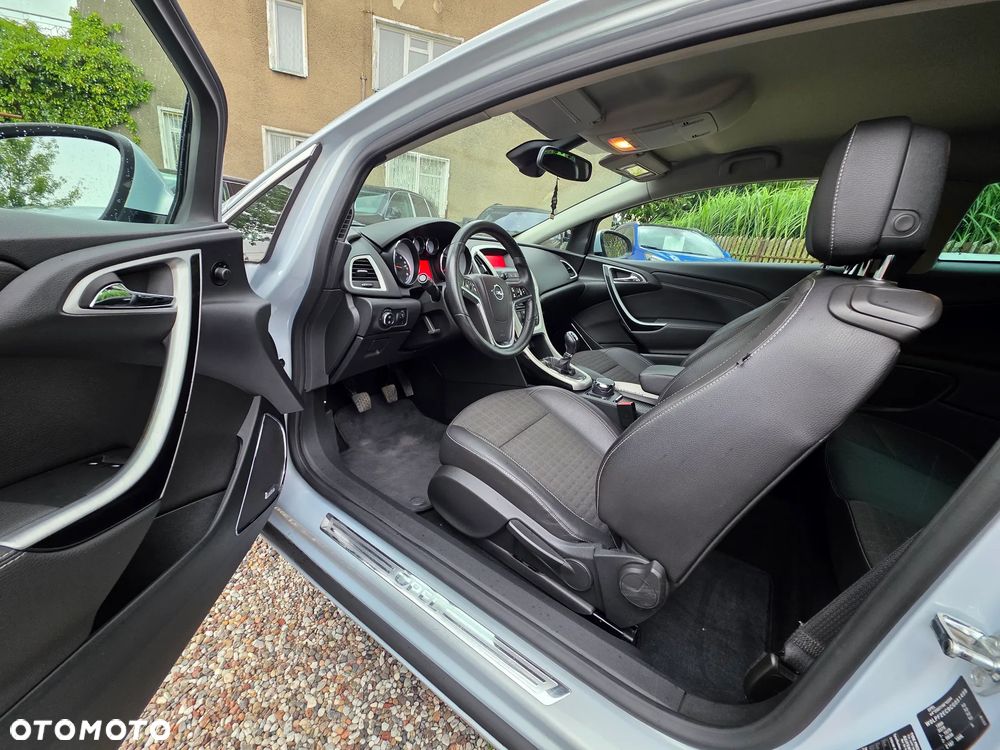 Opel Astra 1.4 Turbo - 9