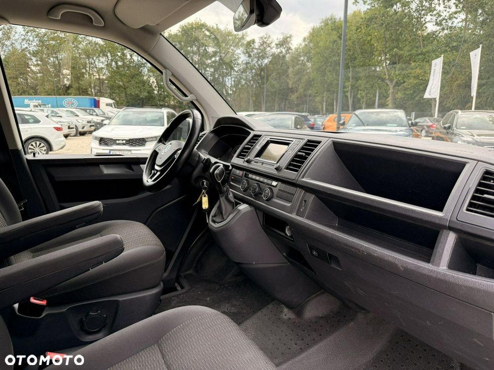 Volkswagen Caravelle 2.0 TDI L2 Highline DSG - 18