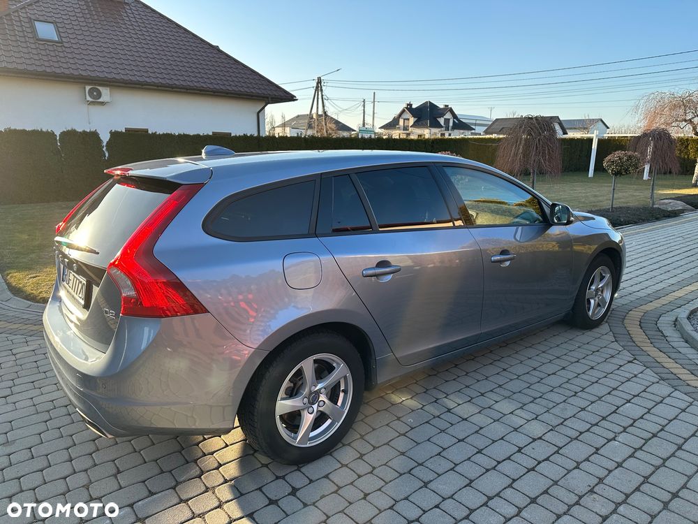 Volvo V60 - 16