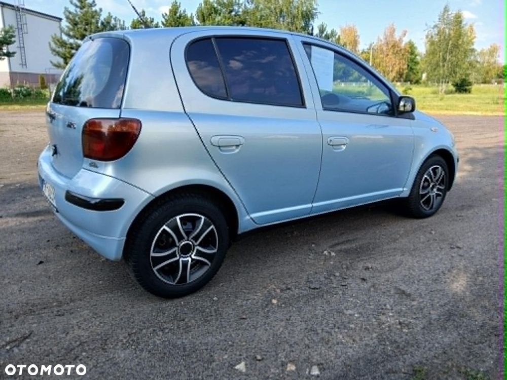 Toyota Yaris 1.4 D-4D Base - 7