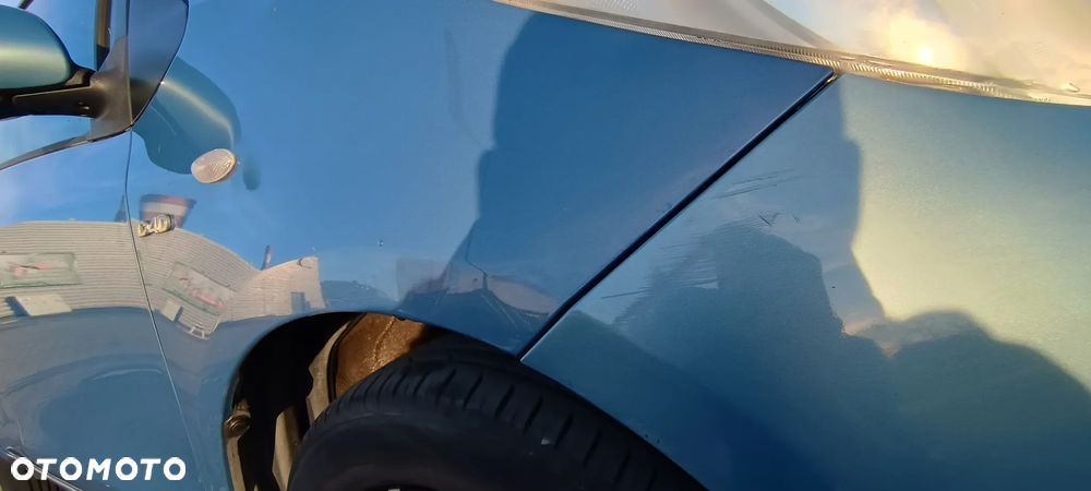 Toyota Yaris ver-1-4-d--4d - 6