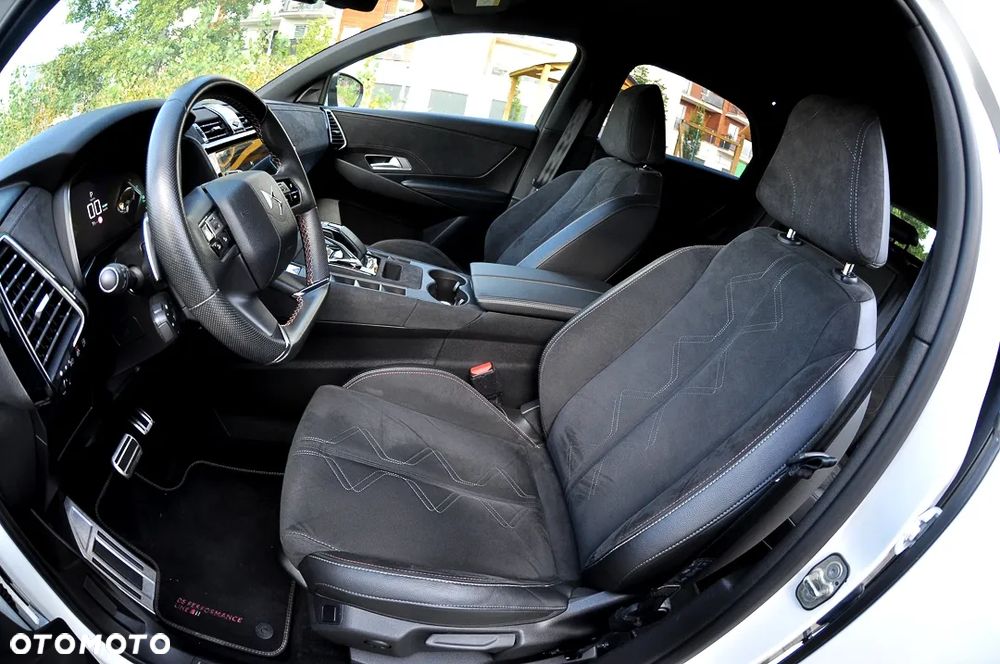 DS Automobiles DS 7 Crossback 1.6 E-Tense Performance Line + - 22