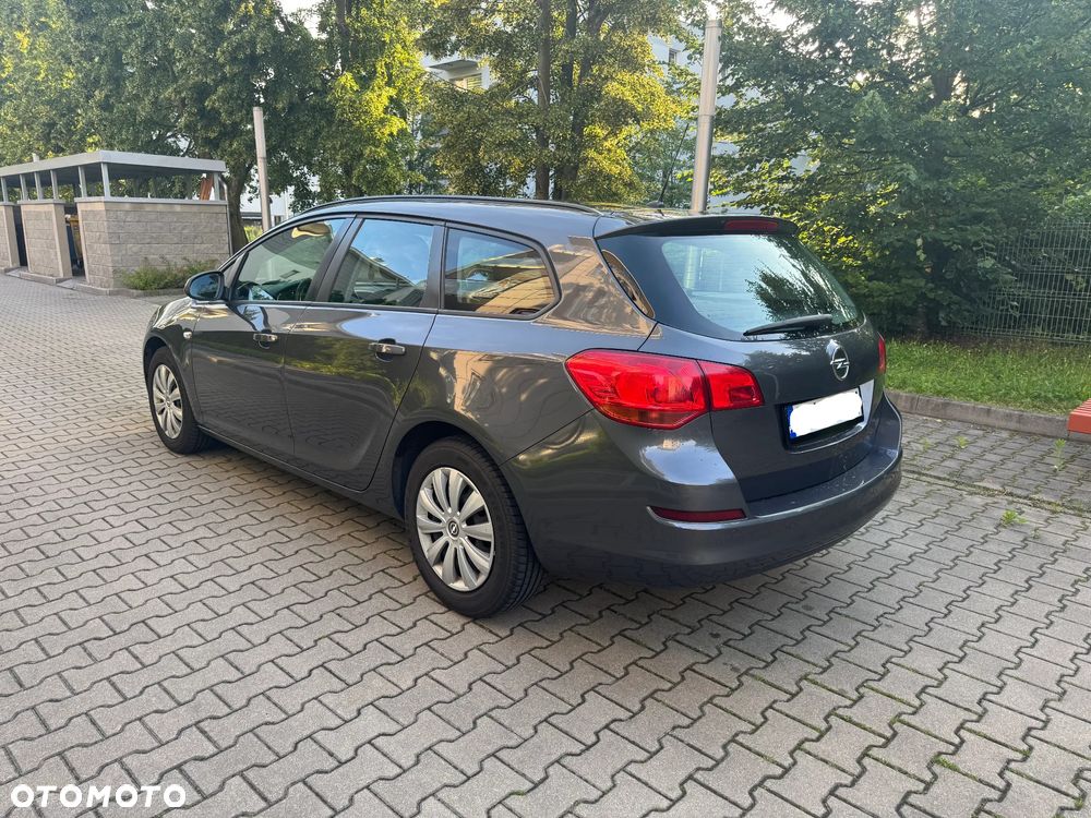 Opel Astra 1.7 CDTI - 4