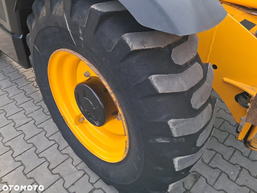 JCB 540 - 140 Hi Viz - 7