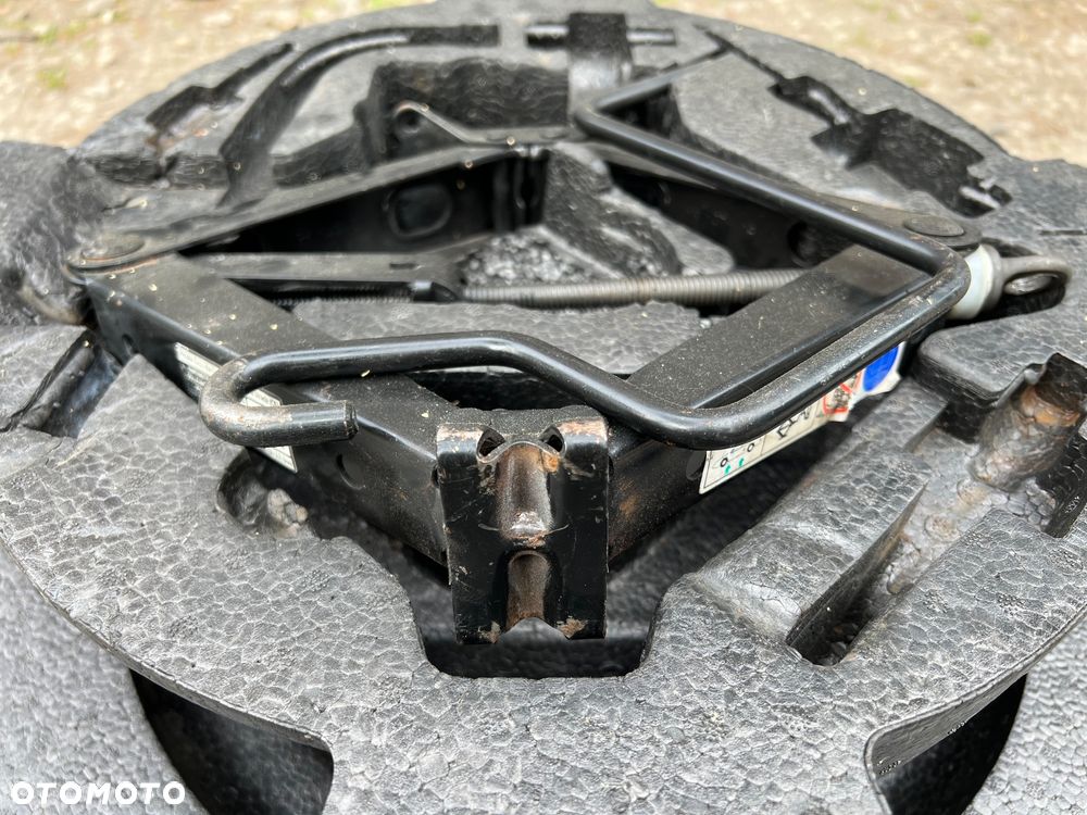 ALFA ROMEO 159 WKŁAD KOŁA ZAPASOWEGO ZESTAW NAPRAWCZY 60696186 60687705 PODNOŚNIK LEWAREK 51776309 - 4