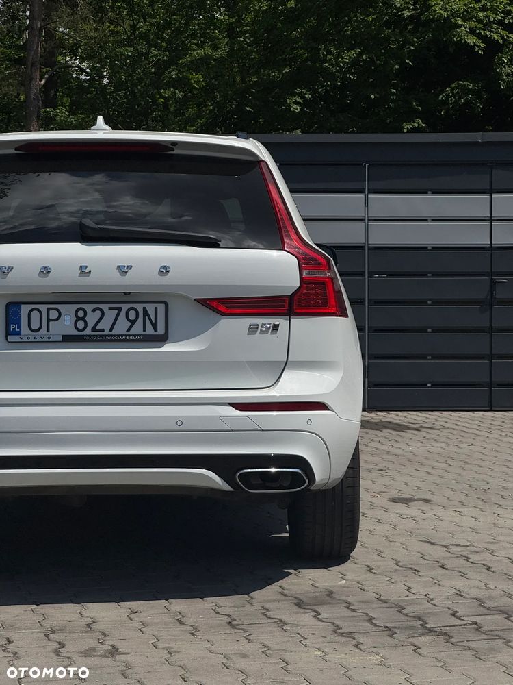Volvo XC 60 B5 D AWD R-Design - 6