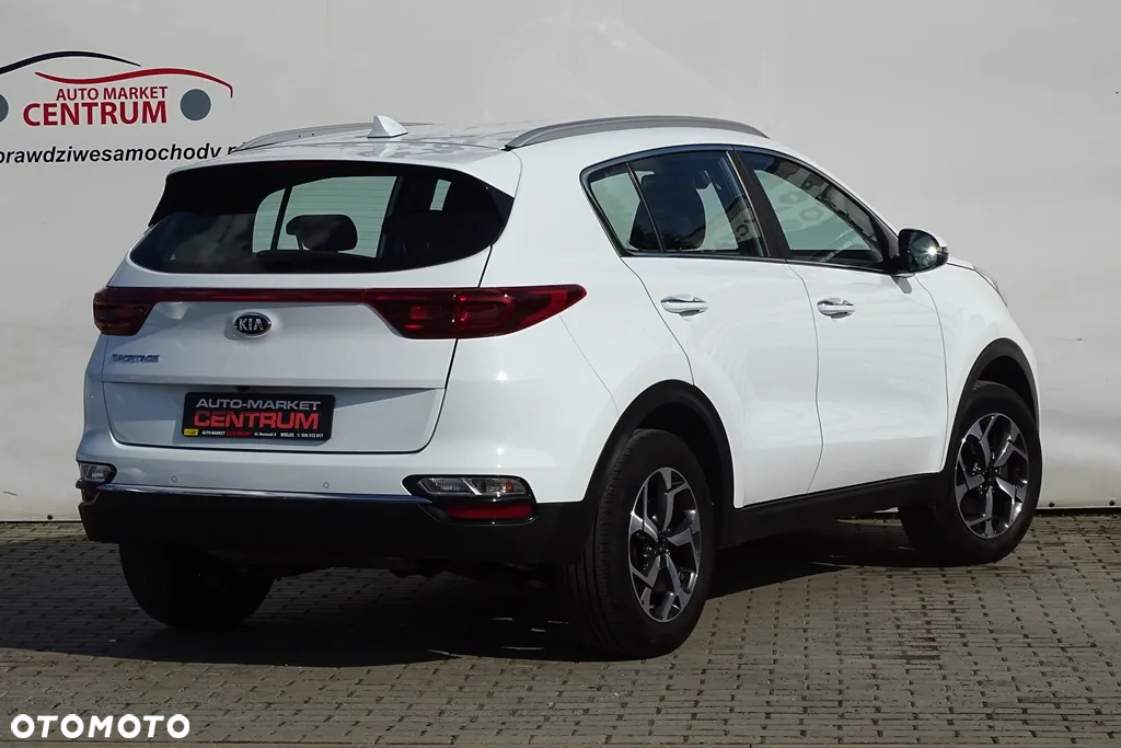 Kia Sportage 1.6 GDI 2WD DREAM-TEAM EDITION - 12