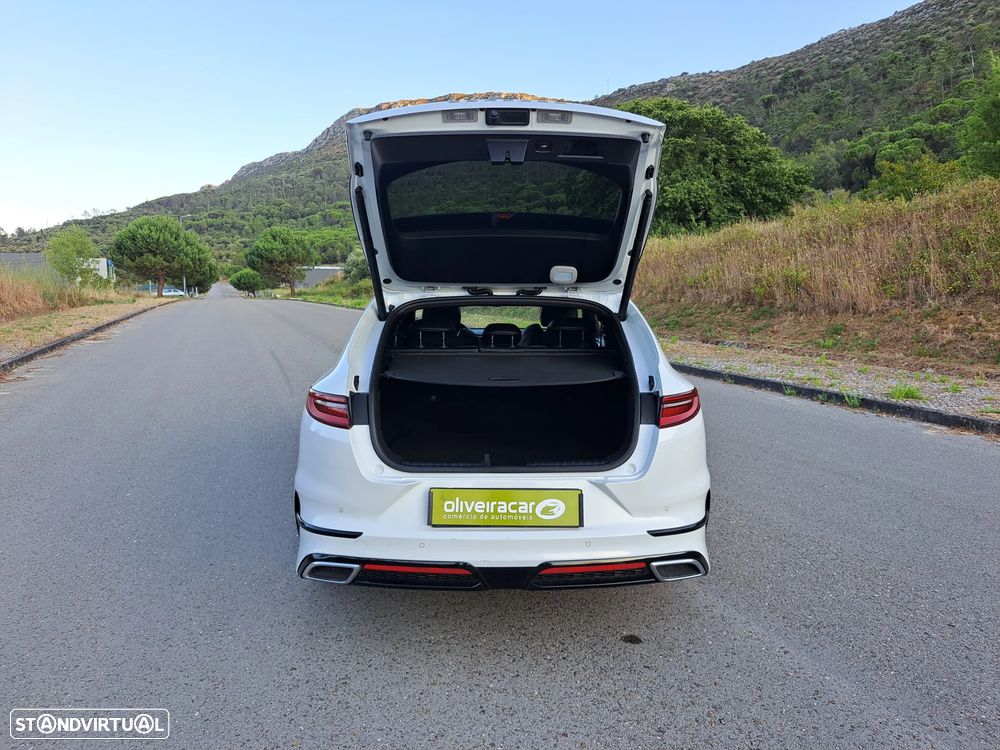 Kia ProCeed 1.6 CRDi GT Line+SRF 7DCT - 42