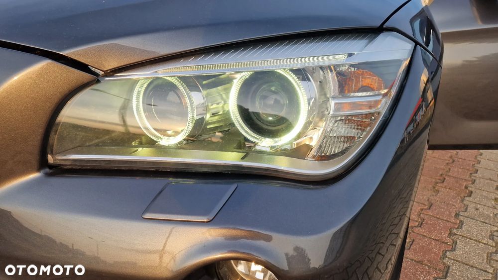 BMW X1 xDrive18d xLine - 26